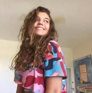 Meet your Posher, Julia